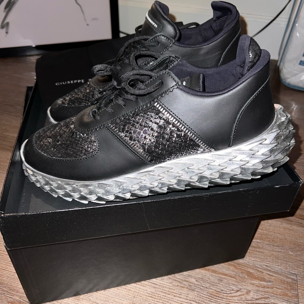 Giuseppe Zanotti Black Sneakers with Silver Urchin Textured Sole